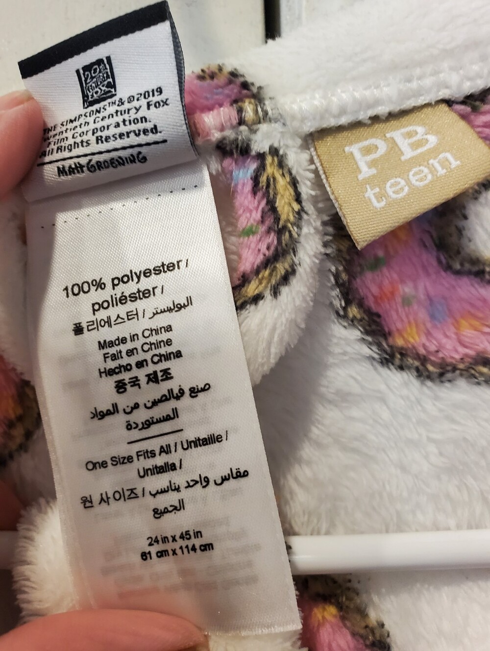 Pottery Barn Teen Robe Simpsons - Picture 4 of 6